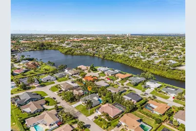 5479 Chablis Ln, Fort Myers, FL 33919 - Photo 37