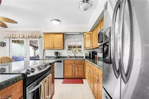 6351 Allen Park Dr, Bokeelia, FL 33922 - Photo 15