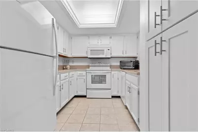 9627 Eaton Gardens Ln #101, Fort Myers, FL 33919 - Photo 5