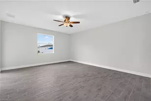 529 NW 23rd St, Cape Coral, FL 33993 - Photo 7