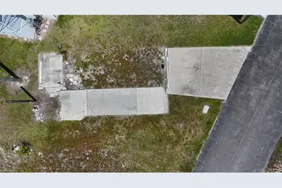 8 Helen Ln, Fort Myers Beach, FL 33931 - Photo 23