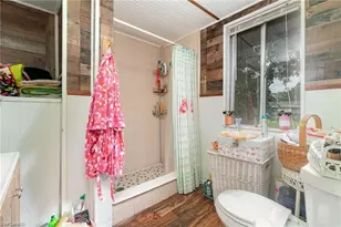 102 3rd St, Fort Myers, FL 33907 - Photo 13