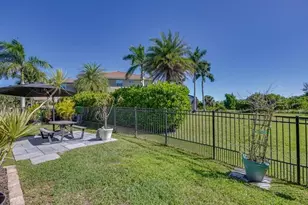 17100 Wrigley Cir, Fort Myers, FL 33908 - Photo 25
