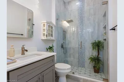 17100 Wrigley Cir, Fort Myers, FL 33908 - Photo 13