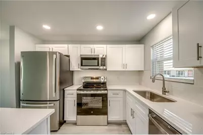 16881 Davis Rd #116, Fort Myers, FL 33908 - Photo 7