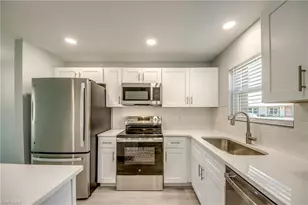 16881 Davis Rd, Fort Myers, FL 33908 - Photo 7