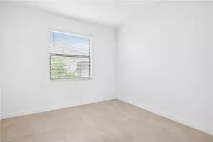 19488 Hinkley Dr, Estero, FL 33928 - Photo 23
