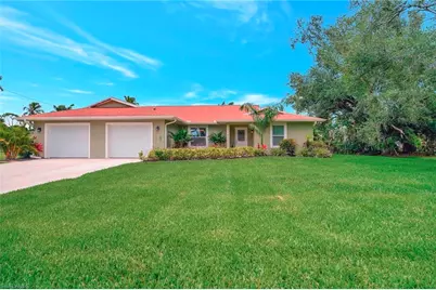 787 Overriver Dr, North Fort Myers, FL 33903 - Photo 1