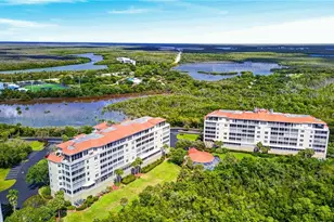 201 Vintage Bay Dr, Marco Island, FL 34145 - Photo 27
