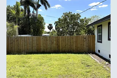 4462 E Riverside Dr, Fort Myers, FL 33905 - Photo 29