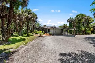 1090 13th St SW, Naples, FL 34117 - Photo 5
