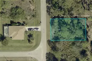 1263 Naples Ave S, Fort Myers, FL 33913 - Photo 1