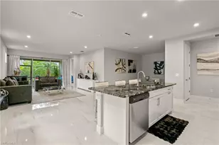 10355 Bonavie Cv Dr, Fort Myers, FL 33966 - Photo 5