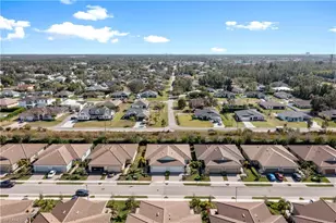 10355 Bonavie Cv Dr, Fort Myers, FL 33966 - Photo 29