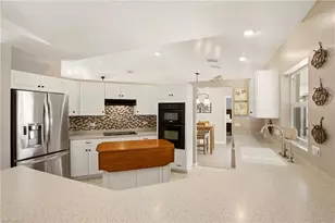 122 SE 29th St, Cape Coral, FL 33904 - Photo 13