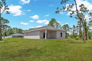 715 Bering Ave S, Lehigh Acres, FL 33974 - Photo 15