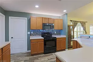 3016 SW 23rd Ave, Cape Coral, FL 33914 - Photo 13