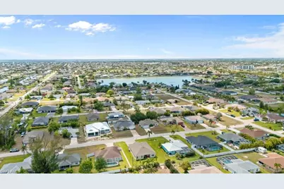 2721 SW 11th Ct, Cape Coral, FL 33914 - Photo 23