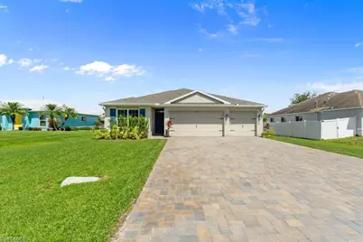 2721 SW 11th Ct, Cape Coral, FL 33914 - Photo 7