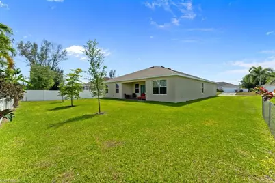 2721 SW 11th Ct, Cape Coral, FL 33914 - Photo 47
