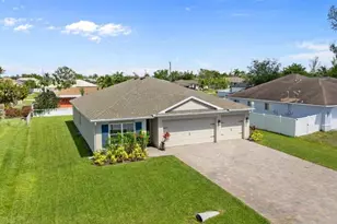 2721 SW 11th Ct, Cape Coral, FL 33914 - Photo 3
