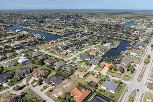 4228 SW 23rd Pl, Cape Coral, FL 33914 - Photo 37