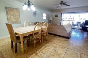 3813 SE 11th Pl, Cape Coral, FL 33904 - Photo 7