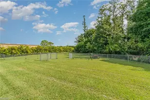 3630 Pine Oak Cir, Fort Myers, FL 33916 - Photo 27