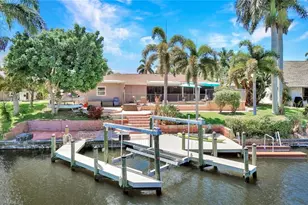 703 SE 33rd Terrace, Cape Coral, FL 33904 - Photo 31