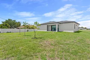 1433 NW 7th Pl, Cape Coral, FL 33993 - Photo 25