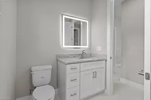 3419 SW 5th Pl, Cape Coral, FL 33993 - Photo 35