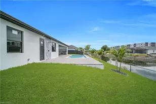 2218 SW 15th Ave, Cape Coral, FL 33991 - Photo 39