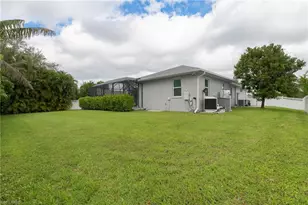 6740 Canton St, Fort Myers, FL 33966 - Photo 7