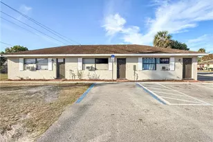 3744 Estelle Ave, Fort Myers, FL 33916 - Photo 3
