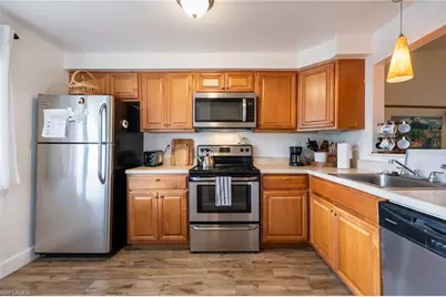 13277 Broadhurst Loop, Fort Myers, FL 33919 - Photo 9