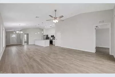 9023 Maywood Cir, Labelle, FL 33935 - Photo 3
