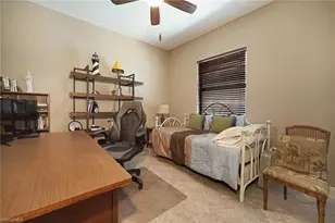 1502 SW 38th St, Cape Coral, FL 33914 - Photo 15