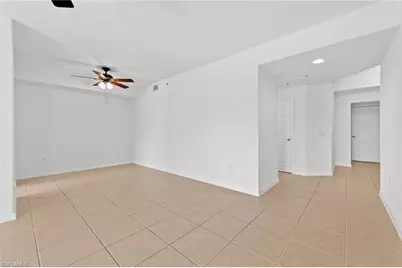 11661 Navarro Way #1704, Fort Myers, FL 33908 - Photo 5
