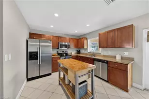 4005 SW 27th Ave, Cape Coral, FL 33914 - Photo 7