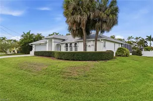 2601 SW 37th Terrace, Cape Coral, FL 33914 - Photo 3