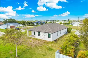 2021 NE 4th Ave, Cape Coral, FL 33909 - Photo 31