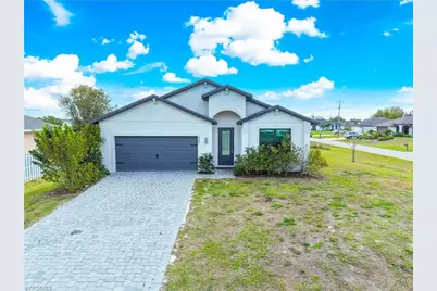2021 NE 4th Ave, Cape Coral, FL 33909 - Photo 1