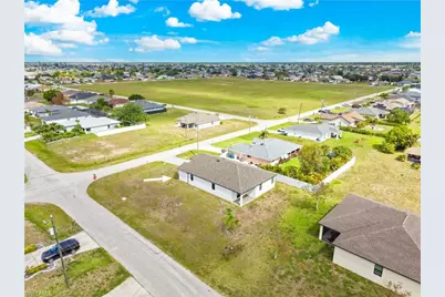 2021 NE 4th Ave, Cape Coral, FL 33909 - Photo 33