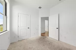2021 NE 4th Ave, Cape Coral, FL 33909 - Photo 15