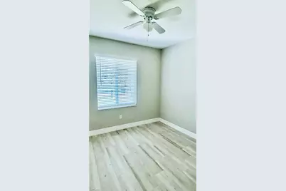 1174 Lake McGregor Dr, Lee, FL 33919 - Photo 3