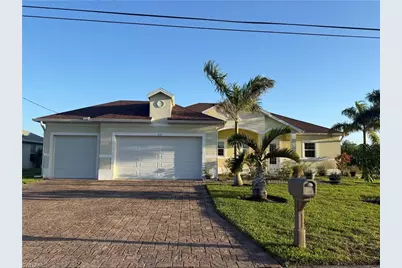618 SW 31st Ter, Cape Coral, FL 33914 - Photo 1
