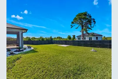 3106 72nd St W, Lehigh Acres, FL 33971 - Photo 25