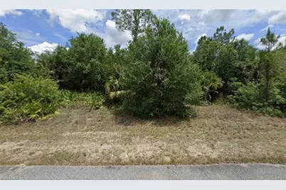 512 Wellington Ave, Lehigh Acres, FL 33972 - Photo 1