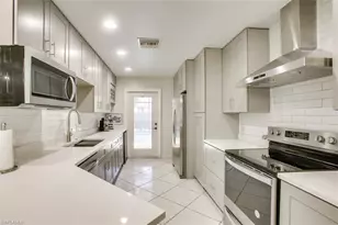 162 SE 22nd St, Cape Coral, FL 33990 - Photo 23