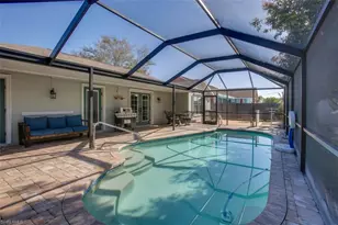162 SE 22nd St, Cape Coral, FL 33990 - Photo 7